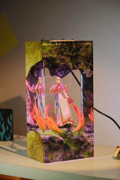 Princess Zelda Resin Lamp