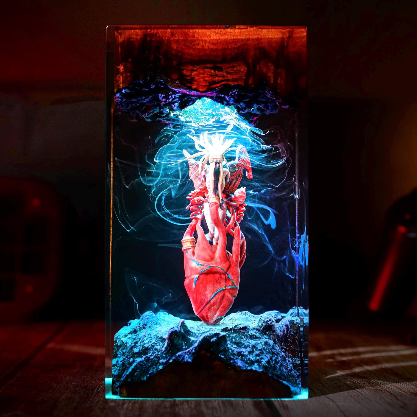 Jenova FF7 Final Fantasy Resin Lamp