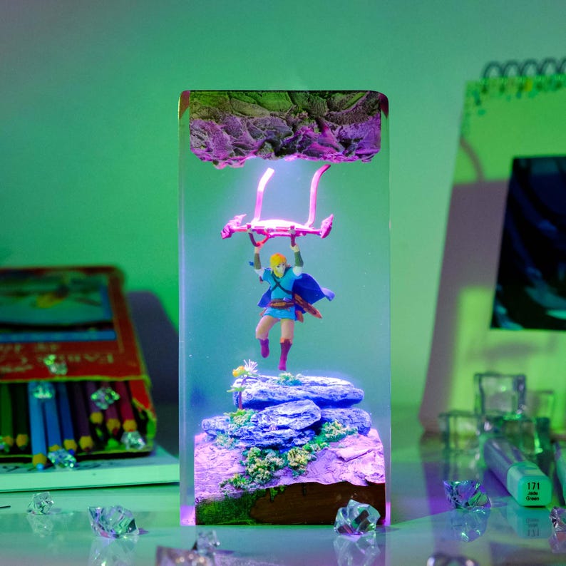 Zelda Resin Lamp