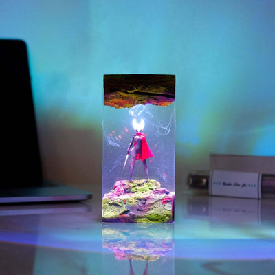 Hornet Hollow Knight Resin Lamp