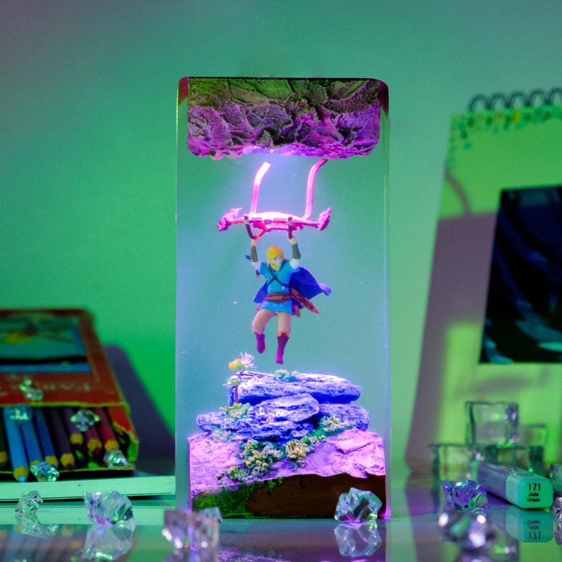 Zelda Resin Lamp
