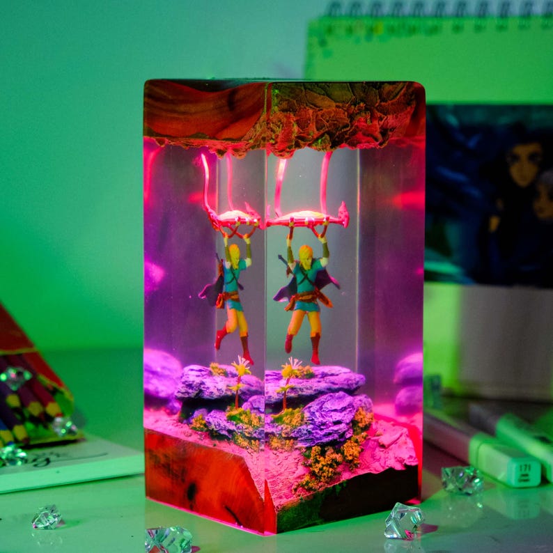 Zelda Resin Lamp