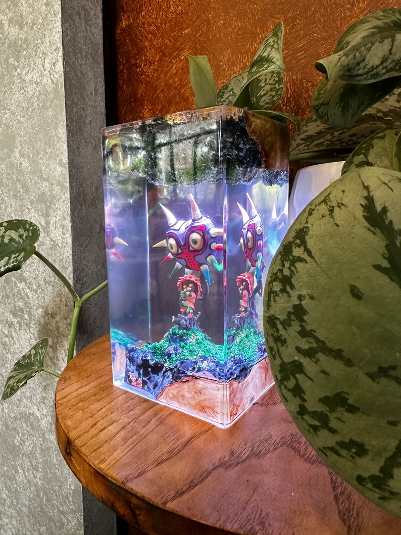 Majora Mask Resin Lamp