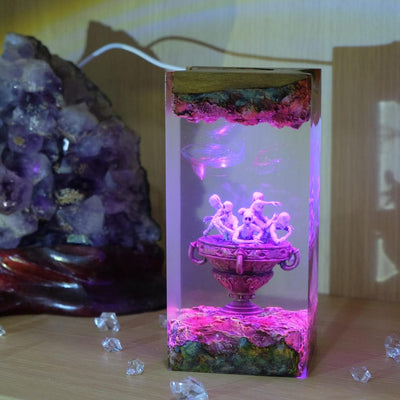 Bloodborne messenger Resin Lamp