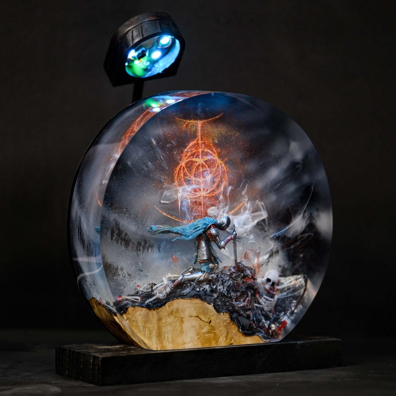 Knight Tarnished Resin Lamp