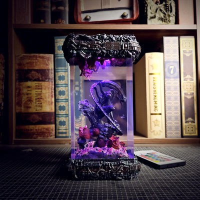 Alien Space Monster Resin Lamp