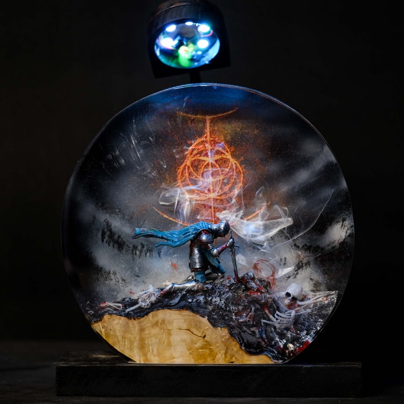 Knight Tarnished Resin Lamp