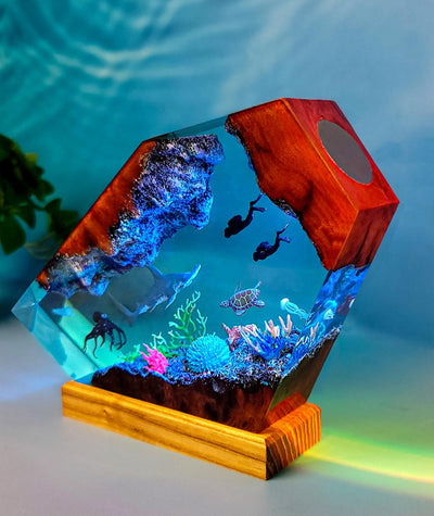 Ocean with Divers Resin Lamp