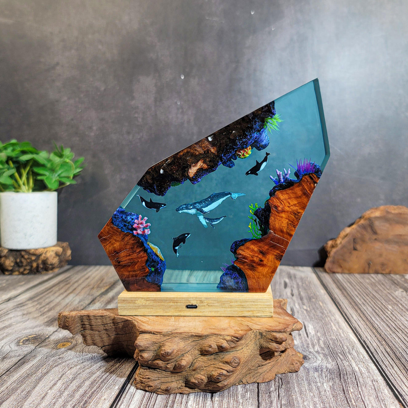Ocean Resin Resin Lamp