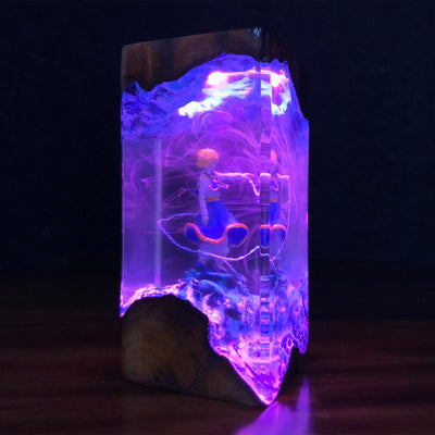 Kurapika Kurta Hunter x Hunter Resin Lamp