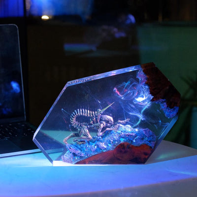 Alien Resin Lamp