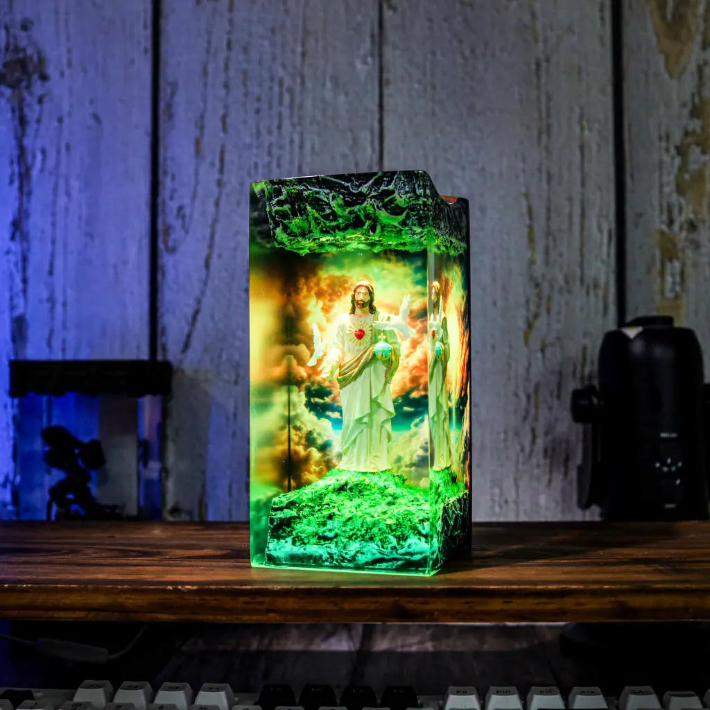 Jesus Resin Epoxy Resin Lamp