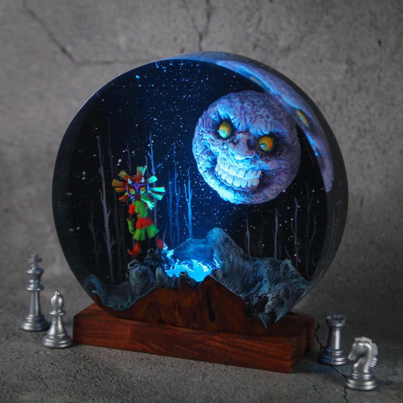 Majora Mask Resin Lamp
