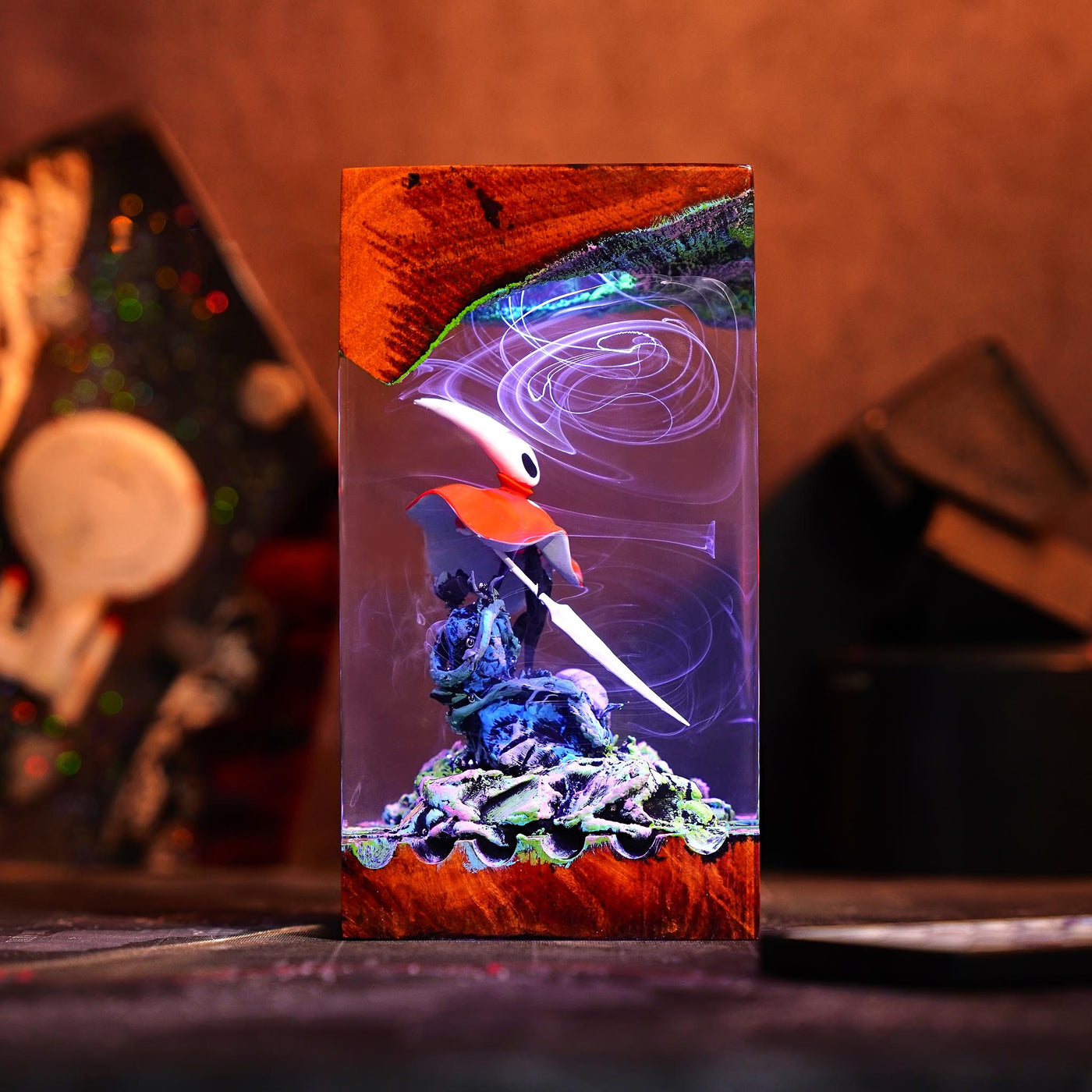 Silksong Hornet Hollow Knight Resin Lamp