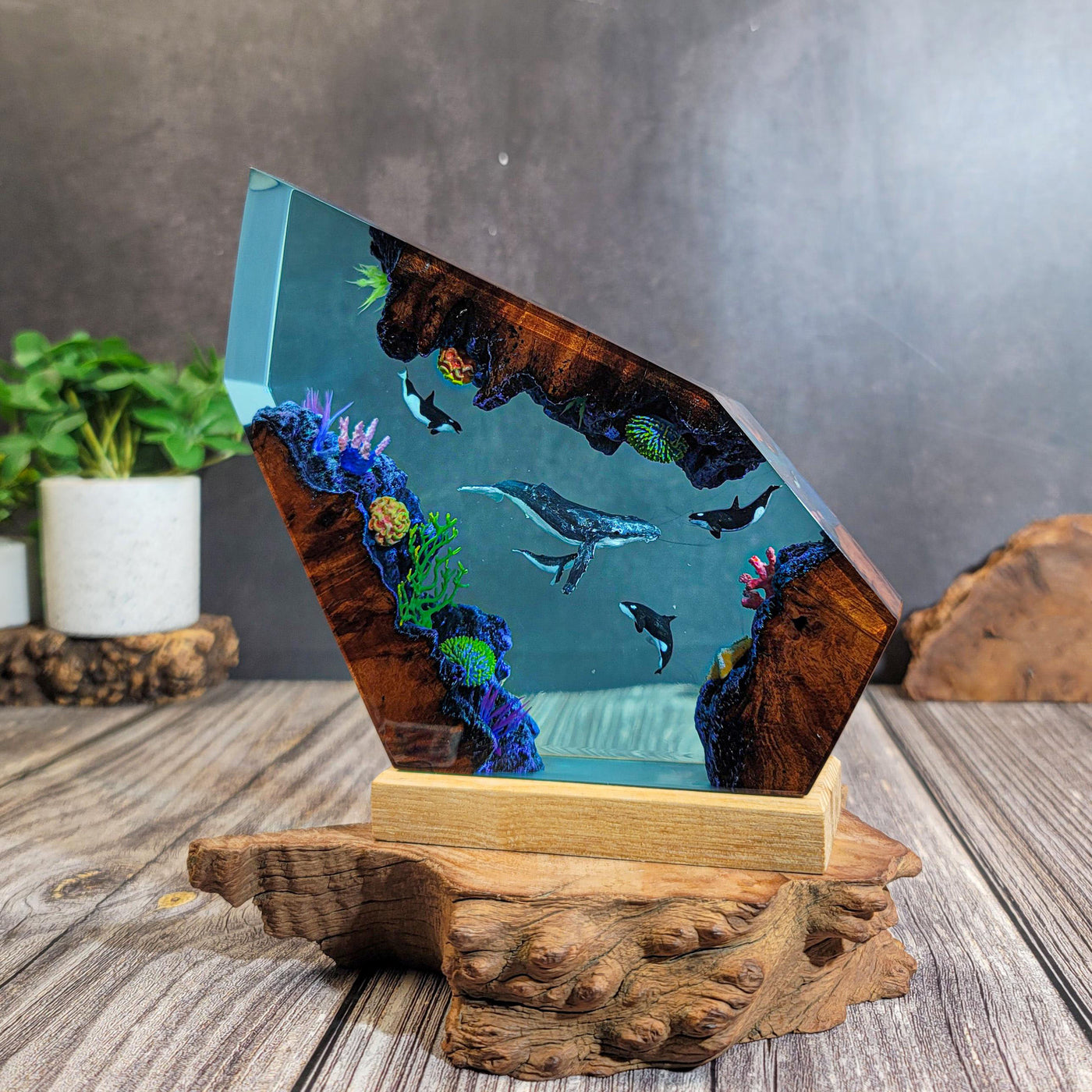 Ocean Resin Resin Lamp