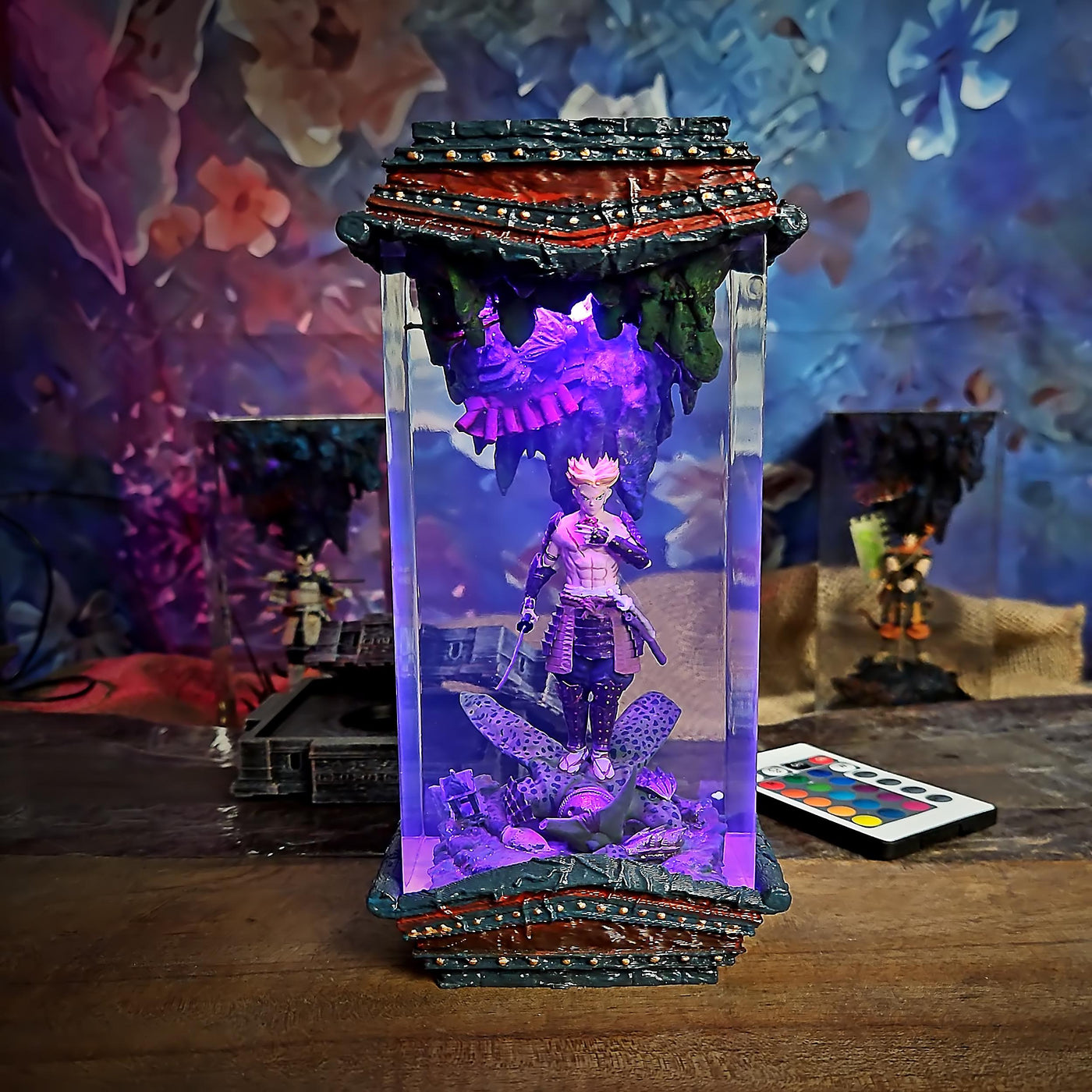 Trunk Shogun resin lamp