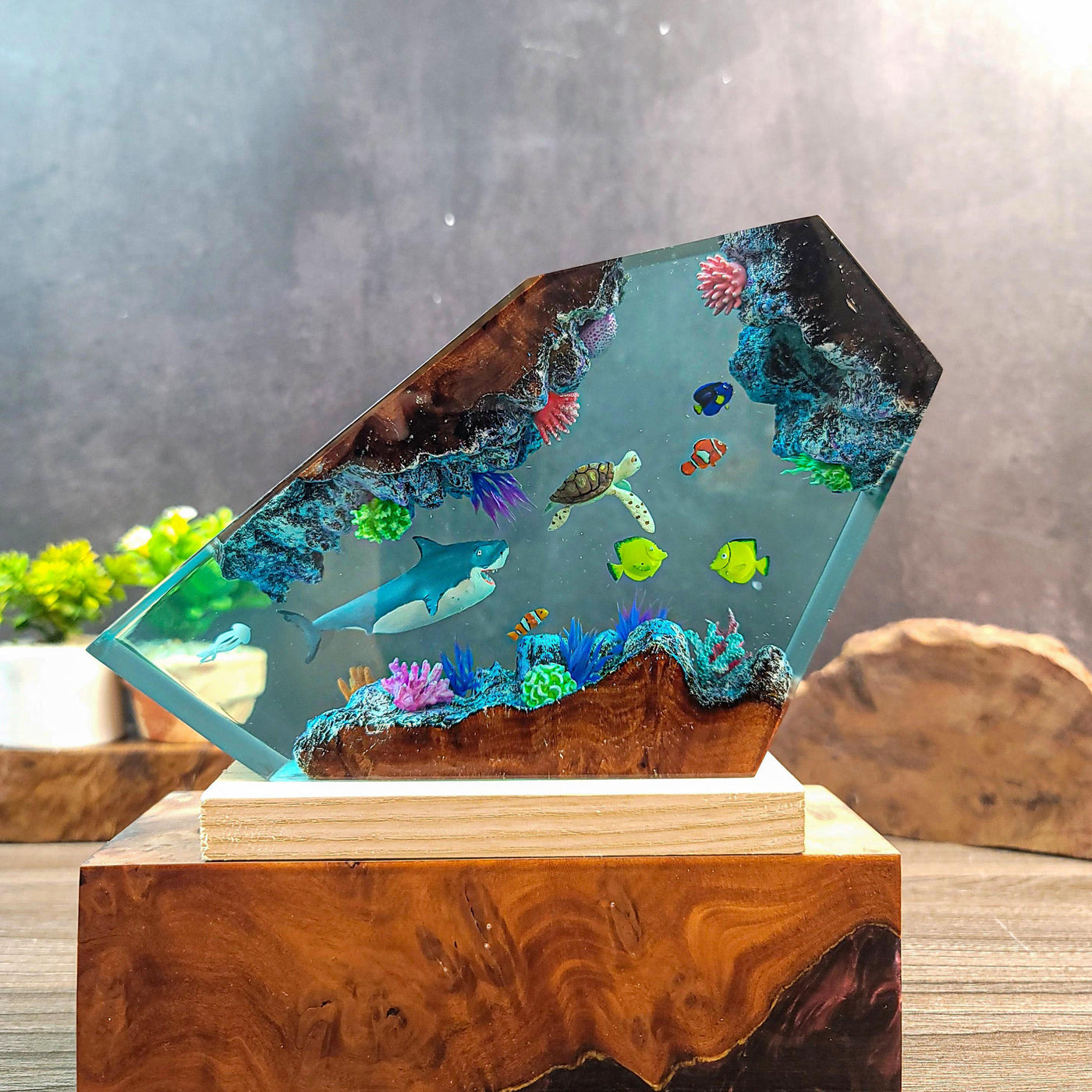 Ocean Resin Lamp with Sea Turtle