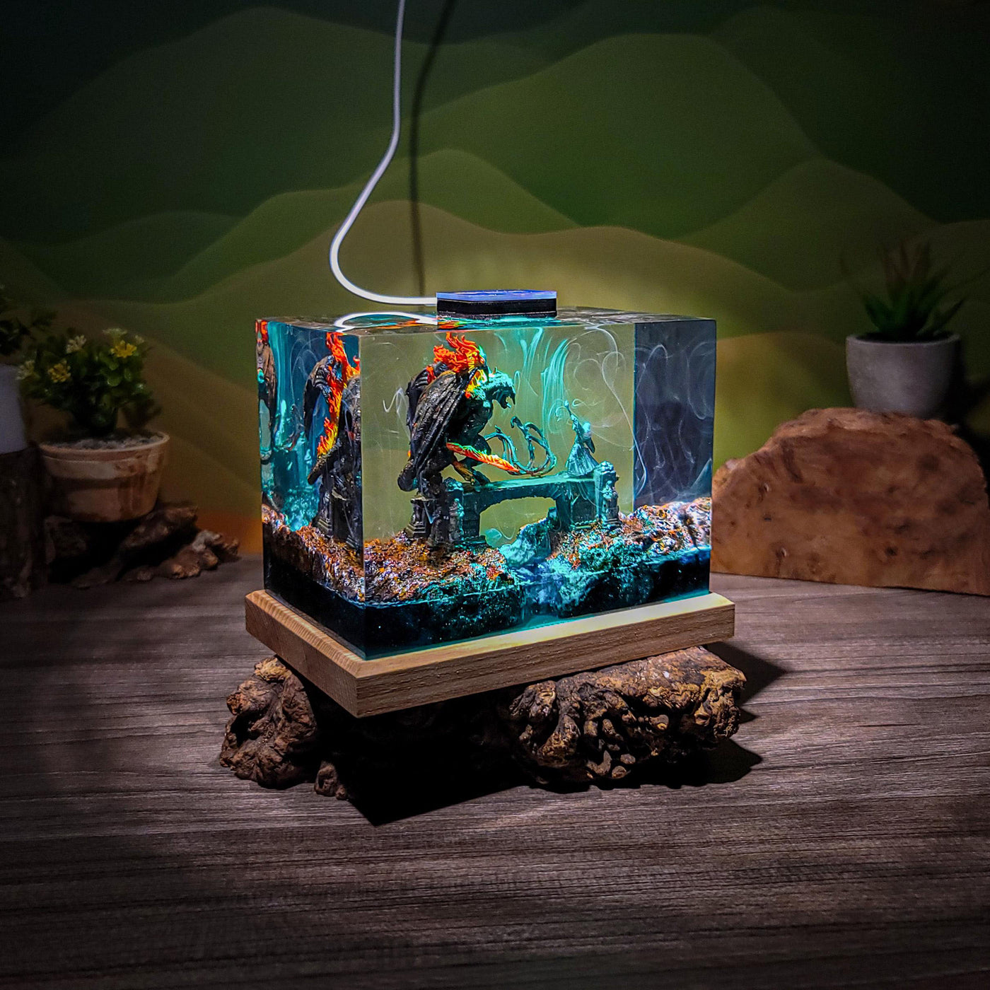 Bridge Battle Scene Lamp