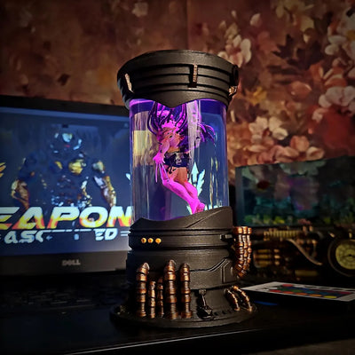Wolverine Chamber Resin Lamp