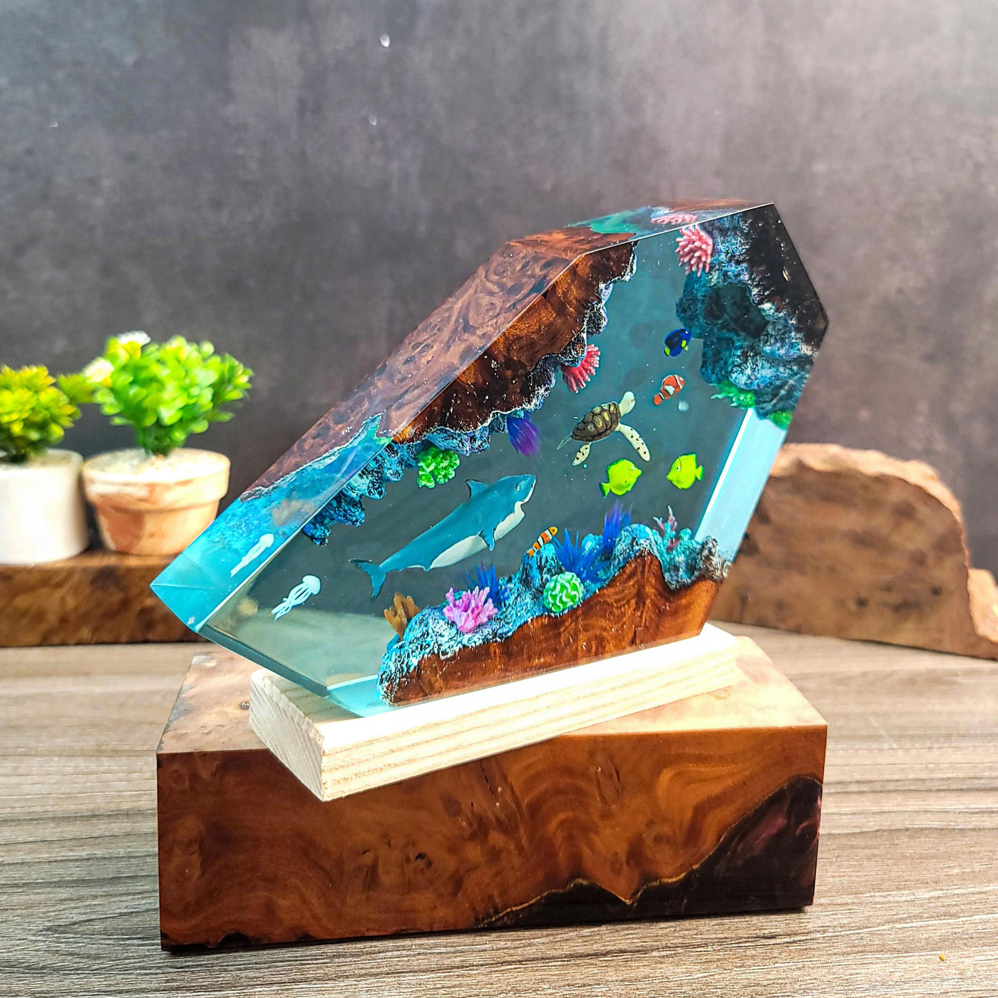 Ocean Resin Lamp with Sea Turtle