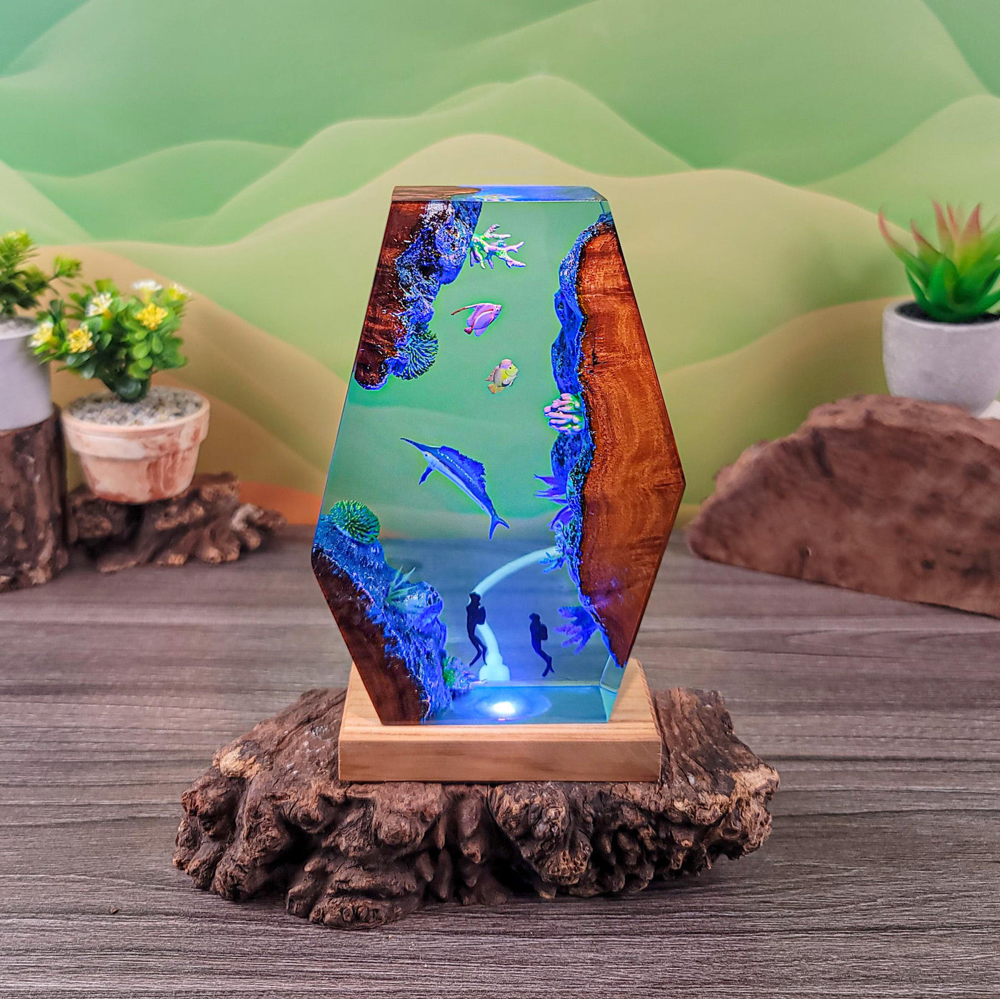 Ocean Resin Lamp