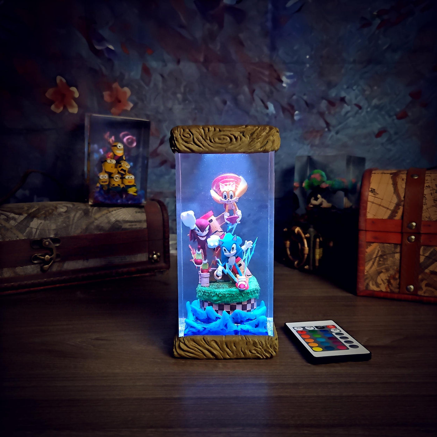 Sonic Resin Lamp
