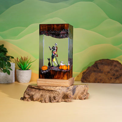 Halloween Skeleton Couple Resin Lamp