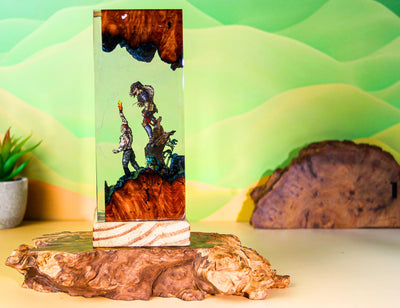 Predator Space Monster Resin Lamp