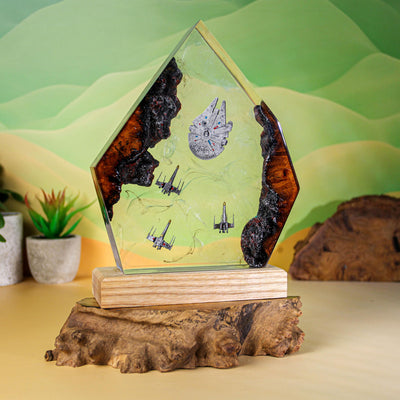 Falcon UFO Resin Lamp