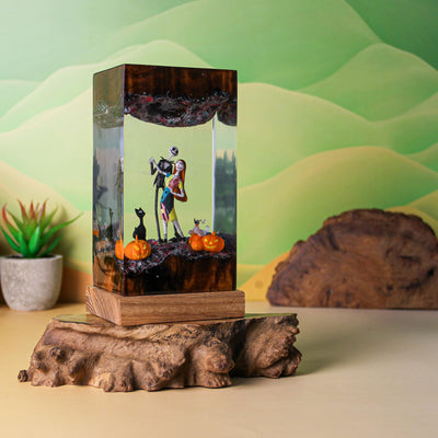 Halloween Skeleton Couple Resin Lamp