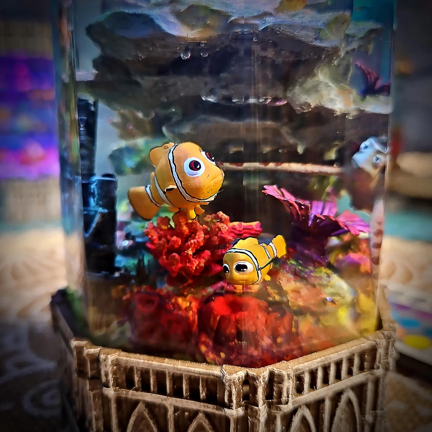 Dory and Crush Finding Nemo Resin Lamp
