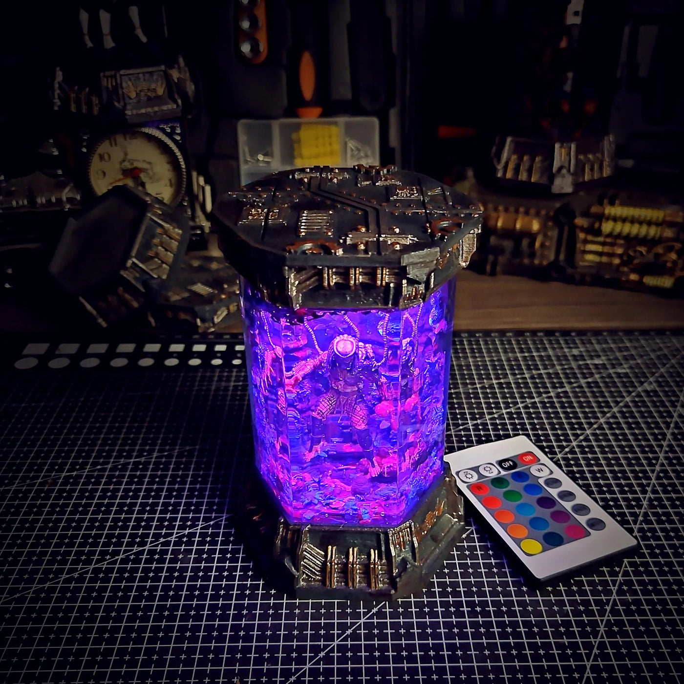 Predator Movie Resin Lamp