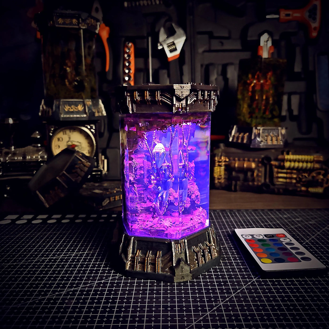 Velociraptor Jurassic Park Resin Lamp