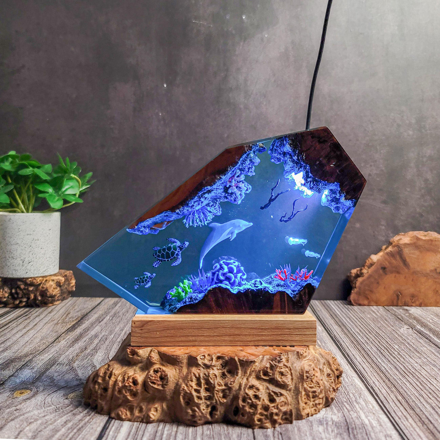 Ocean Dolphin Epoxy Lamp