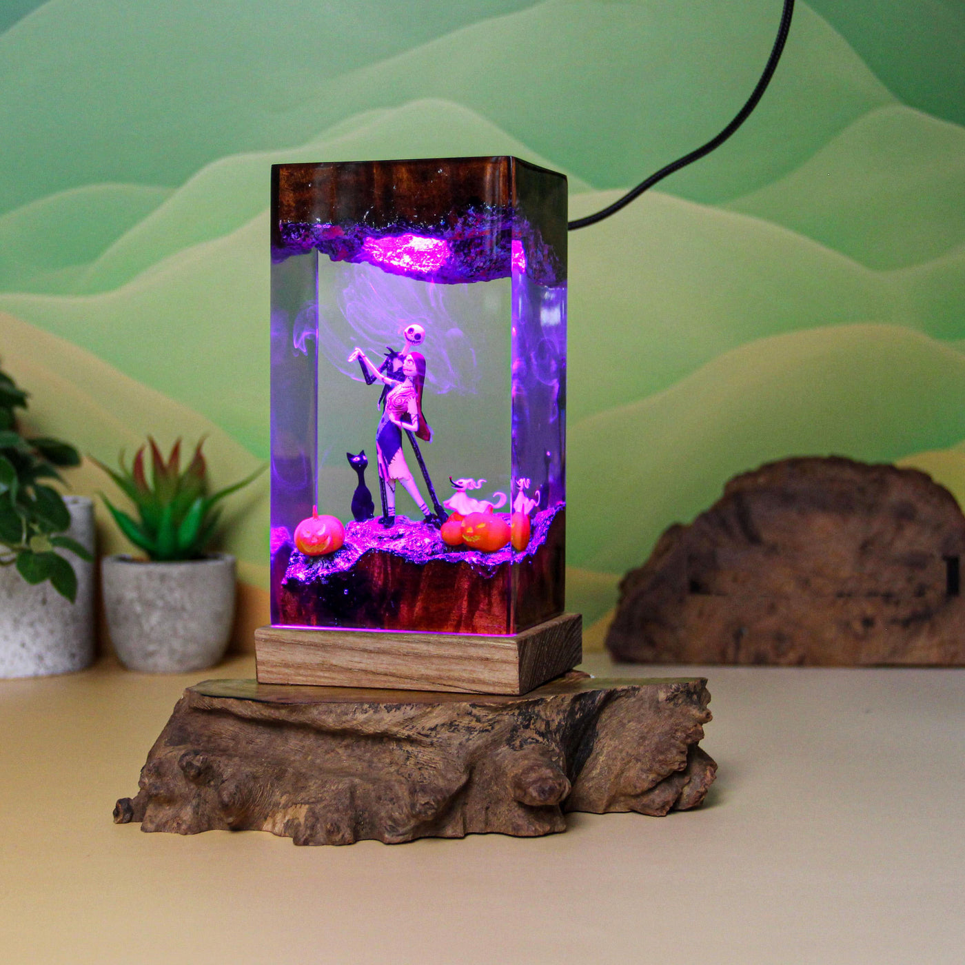 Halloween Skeleton Couple Resin Lamp