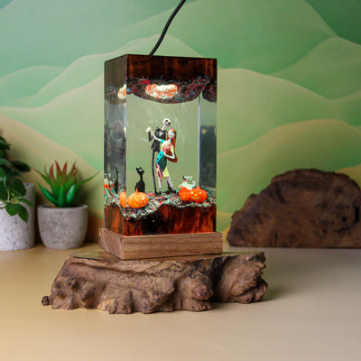Halloween Skeleton Couple Resin Lamp