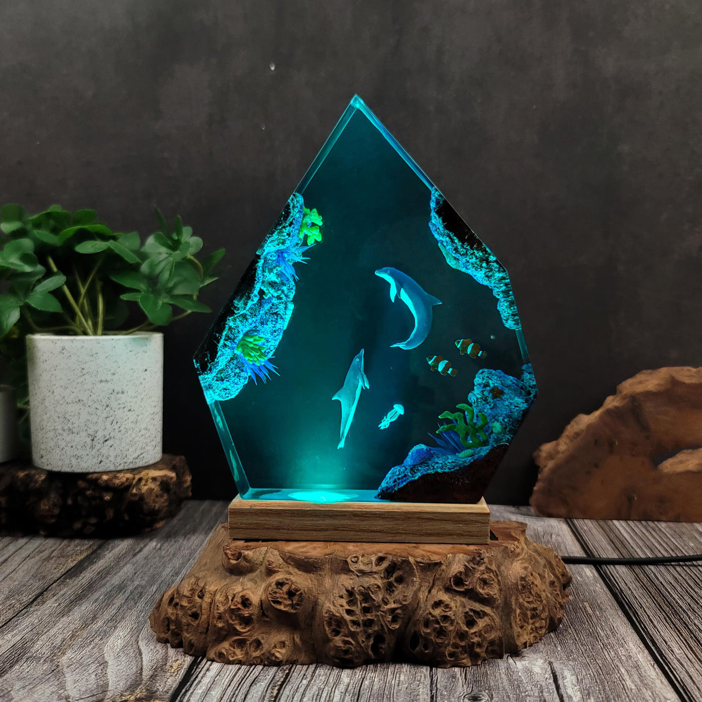 Handmade Ocean Epoxy Lamp 2