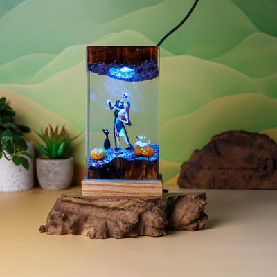 Halloween Skeleton Couple Resin Lamp