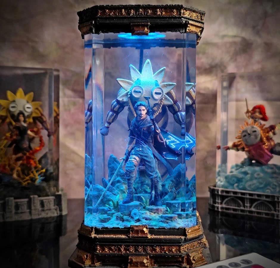 Lune Clair Obscur: Expedition 33 Resin Lamp