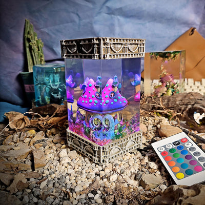 Mushroom house resin lamp