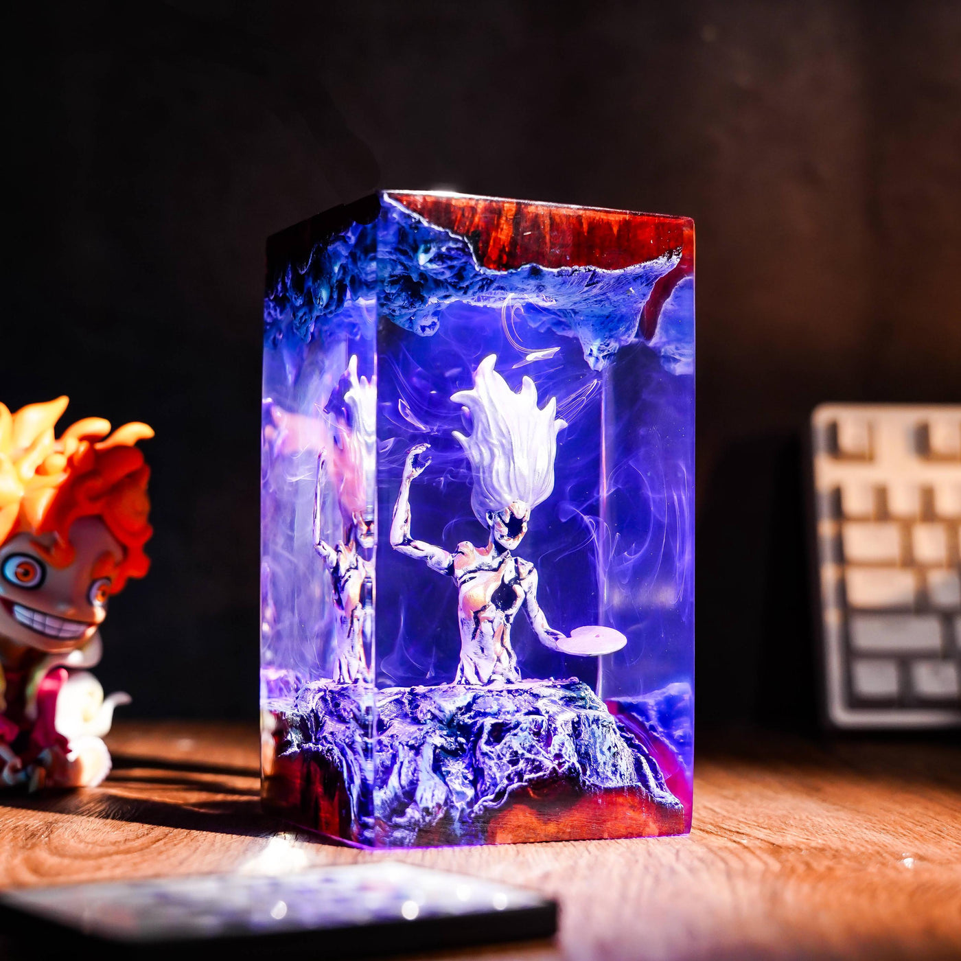 Paintress Clair Obscur: Expedition 3 Resin Lamp