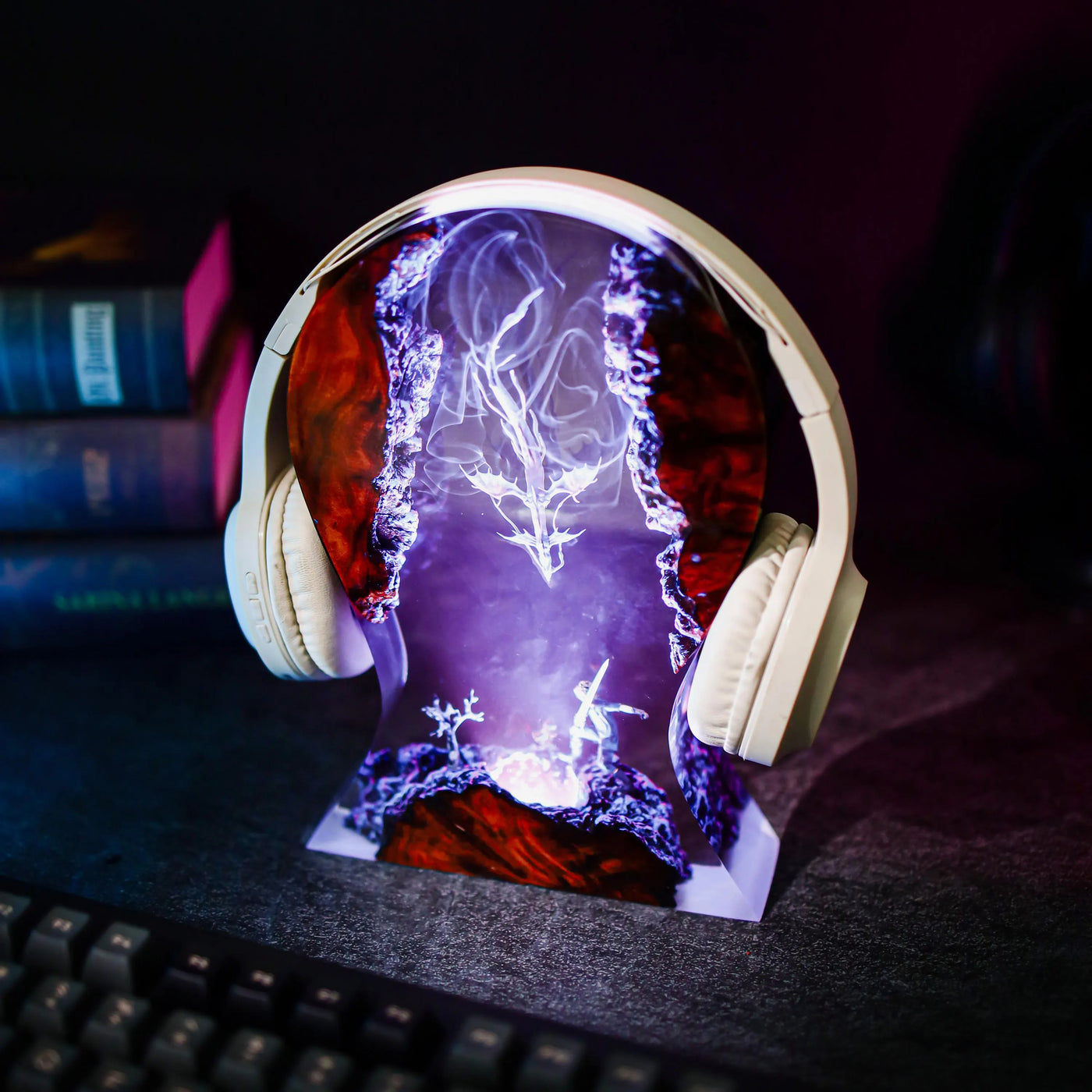 Noctis vs Leviathan Final Fantasy XV Stand Resin Lamp