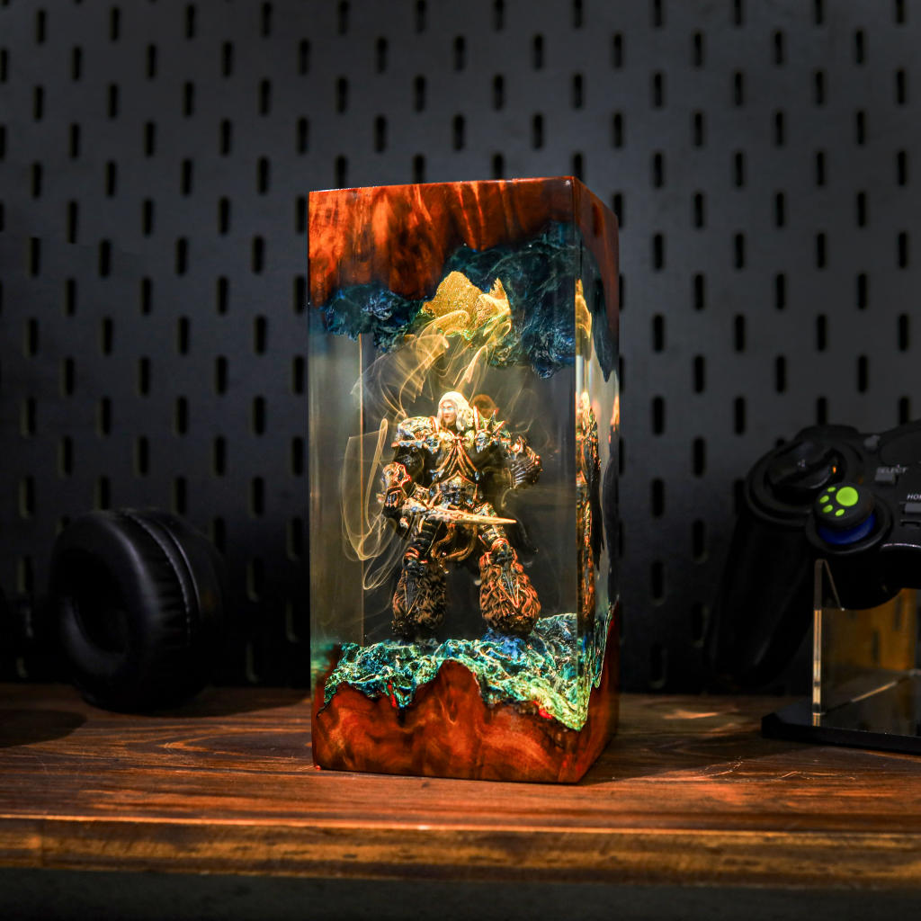 Arthas Menethil Warcraft Epoxy Night Lamp