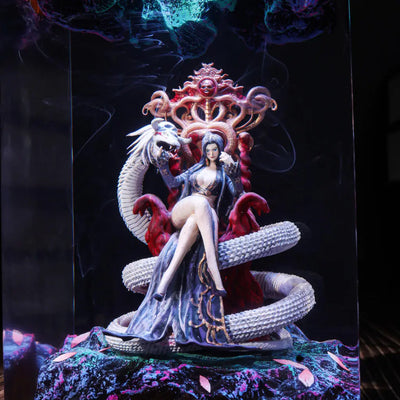 Boa Hancock One Piece Resin Lamp