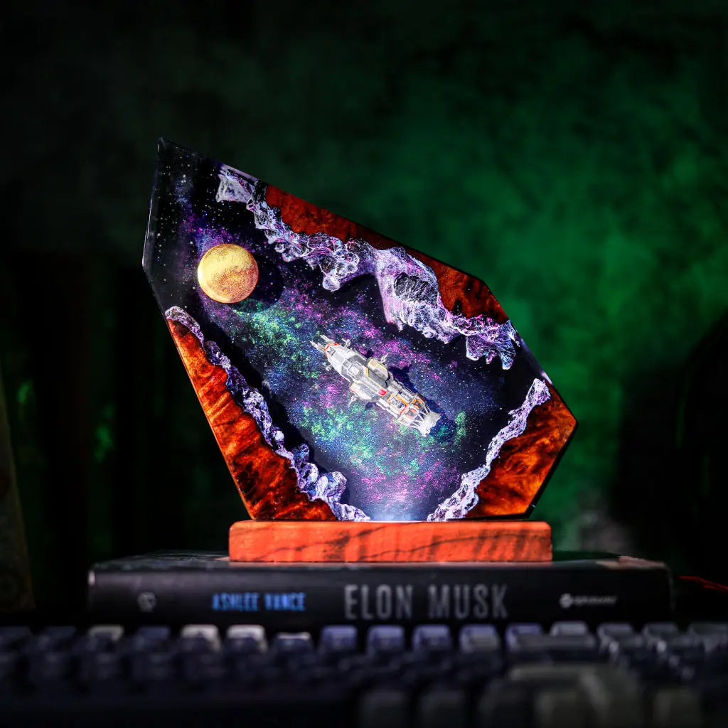 Rocinante The Expanse Resin Lamp