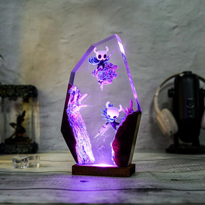 Hollow Knight Ver 3 Resin Lamp