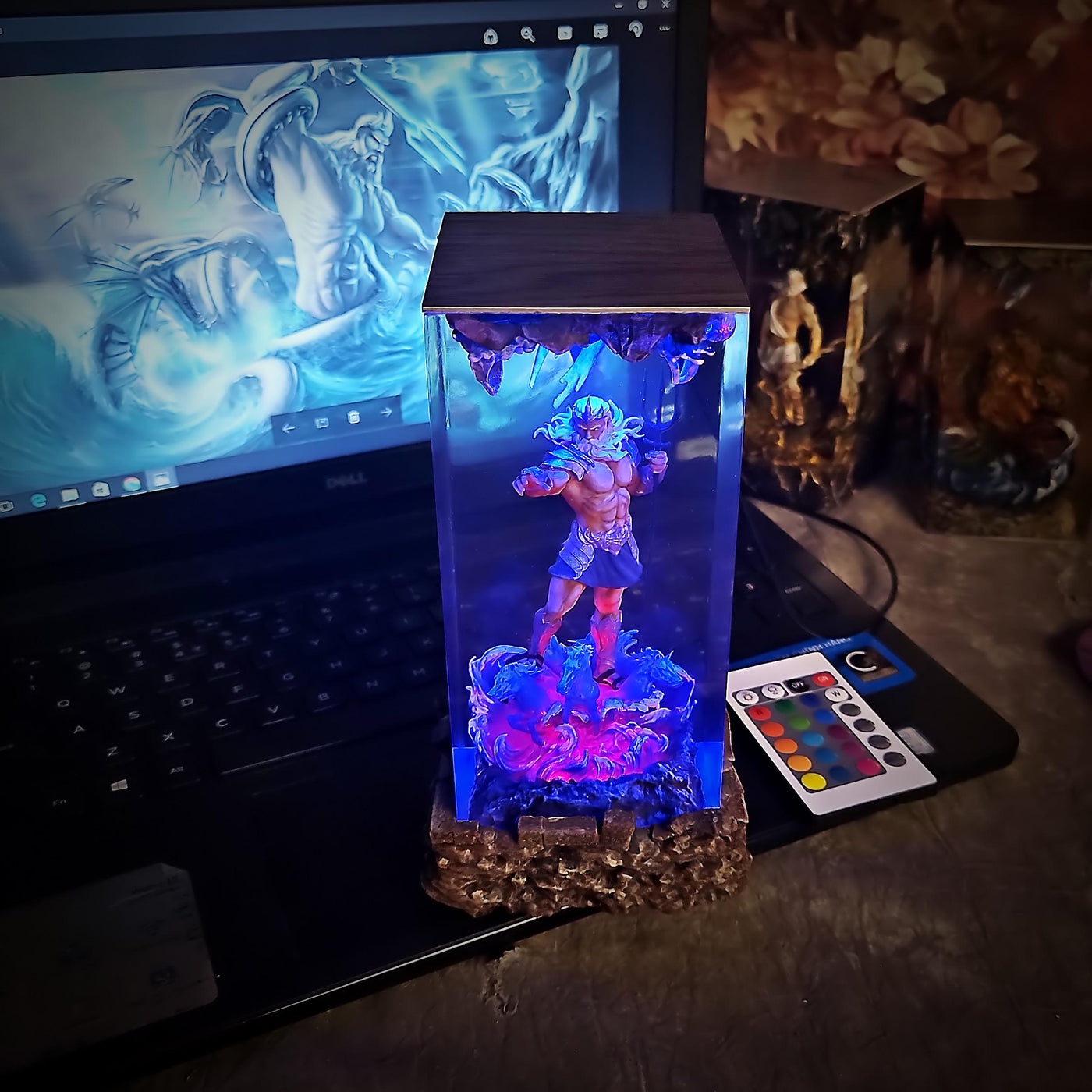 Zeus Epoxy Night Light