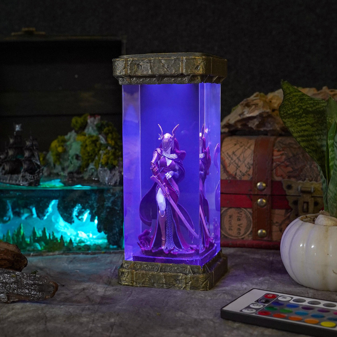 Red-haired Female Warrior Epoxy Night Light